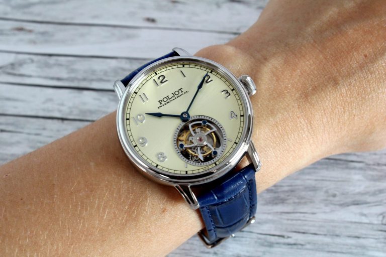 Tourbillon_VXIII_gelb (4)