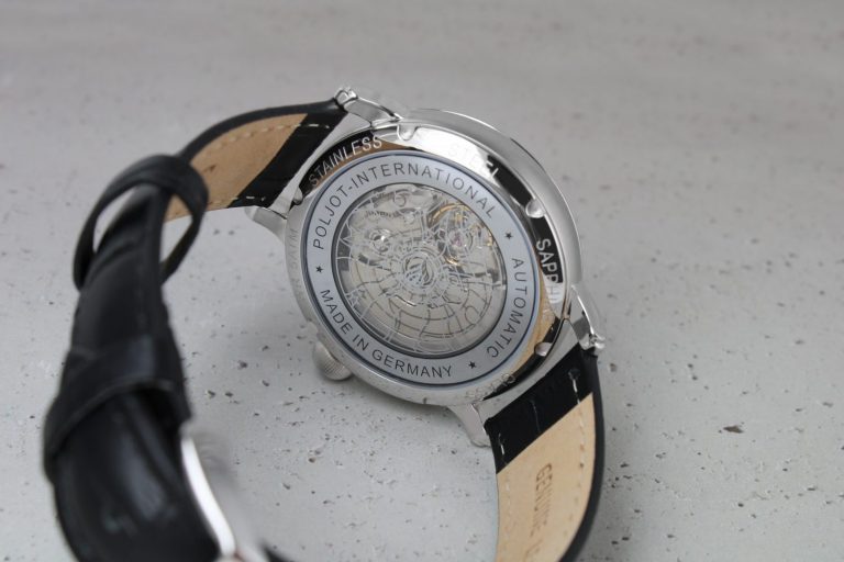 Jaros_Open_Heart_38NH_4280813_schwarz_back_02